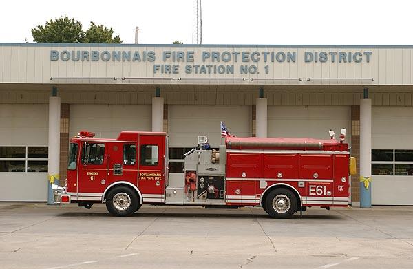 Engine #61 1989 HME, 1250 gpm pump, 1000-gallon water tank