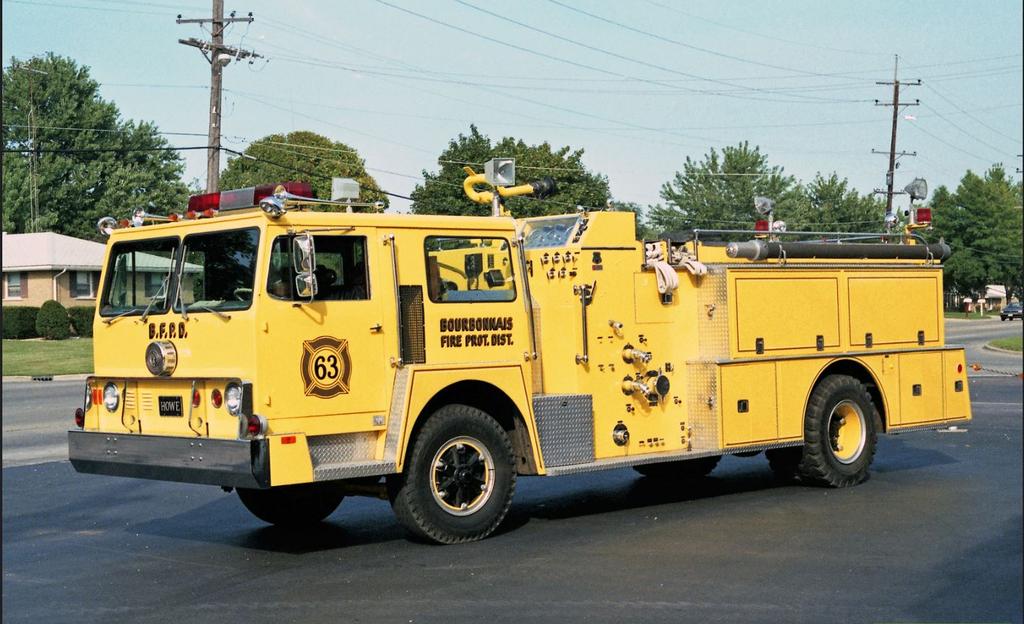 Engine 63. 1976 Hendrickson 1000 gpm pump, 800-gallon tank 